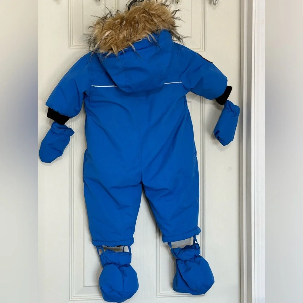 Canada Weather Gear Baby Snowsuit Faux Fur Hood With Mittens & Booties 6/9 Month